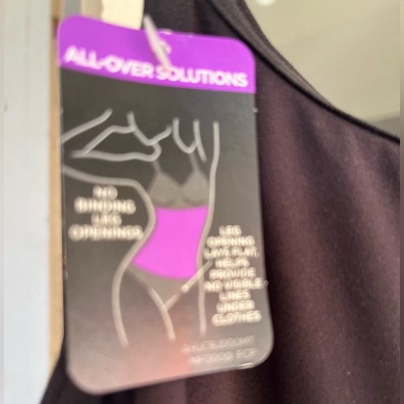 Maidenform Flexees Shaper- Firm Romper NWT | Size Small - Picture 3 of 9